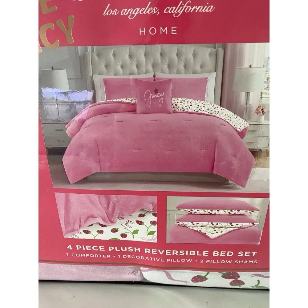 4 Pc Juicy Couture QUEEN Reversible Comforter Set Plush Pink Strawberries & Bows